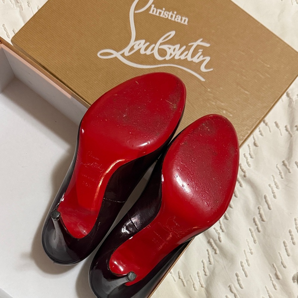 Christian Louboutin Burgundy Heels with Red Soles - Picture 8 of 11
